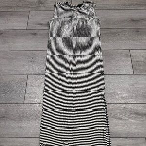FOREVER 21 MAXI DRESS NEW WITHOUT TAGS